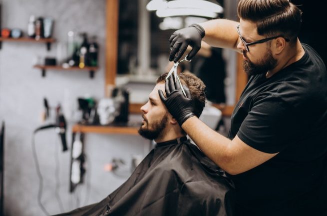 Hair Cutting Service At Reasonable Price For Handsome People